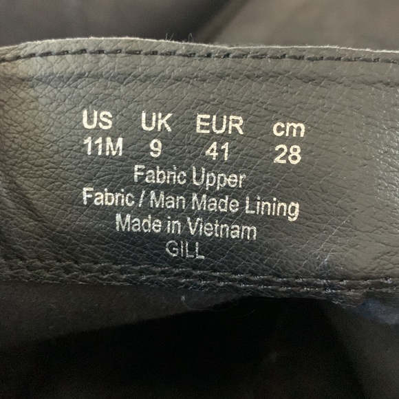 Carlos Santana ‘Gill’ Black Booties EUC Size 11 comes with original box - Picture 11 of 16